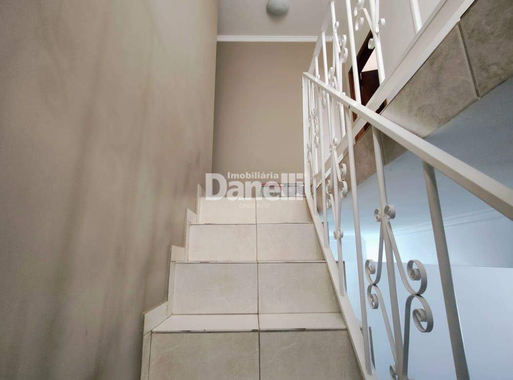 Casa para aluguel no Jardim Jaraguá: 