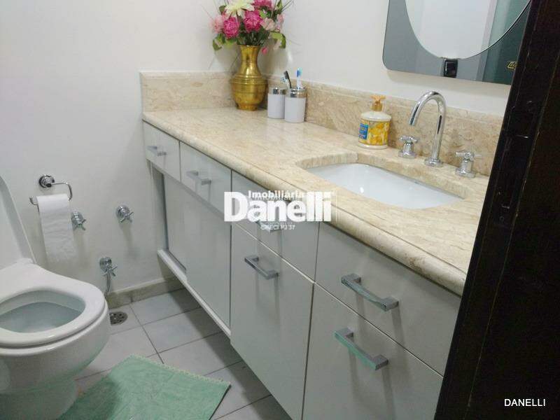Apartamento à venda no Jardim Eulália: 