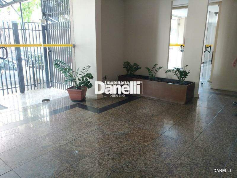 Apartamento à venda no Jardim Eulália: 