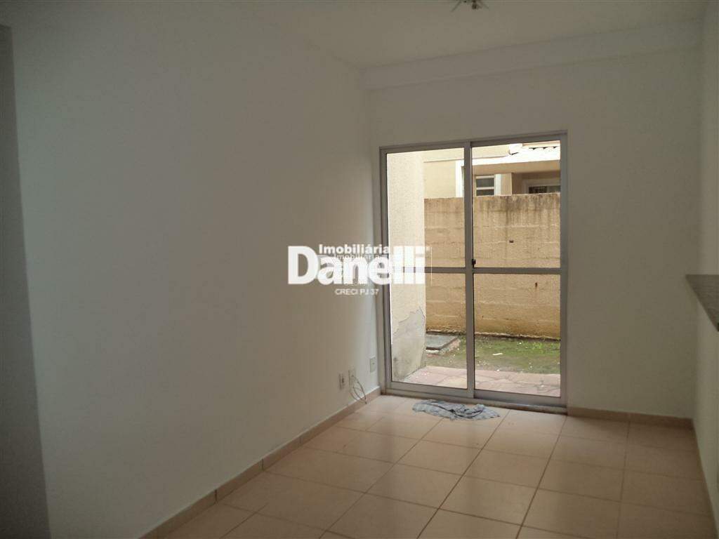 Apartamento para aluguel no Jardim Santa Clara: 