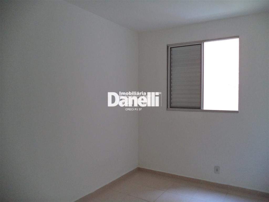 Apartamento para aluguel no Jardim Santa Clara: 