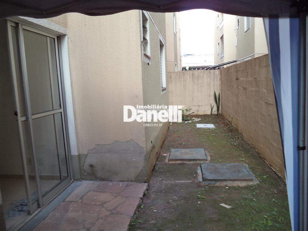 Apartamento para aluguel no Jardim Santa Clara: 