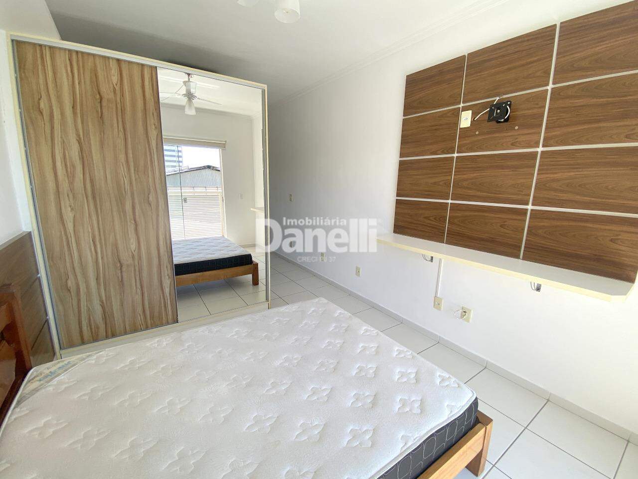 Apartamento para aluguel no Centro: 