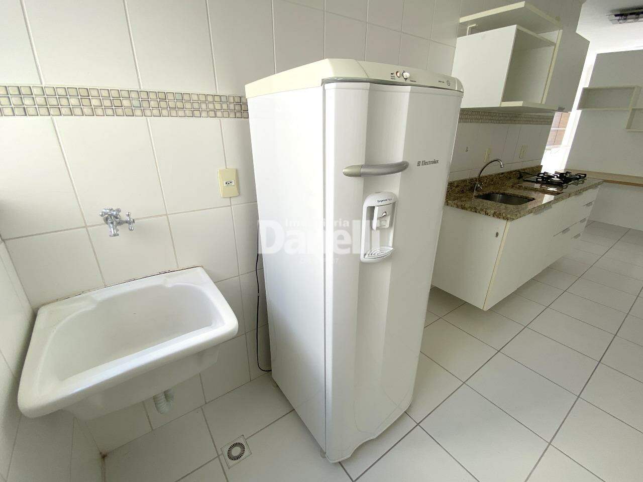 Apartamento para aluguel no Centro: 