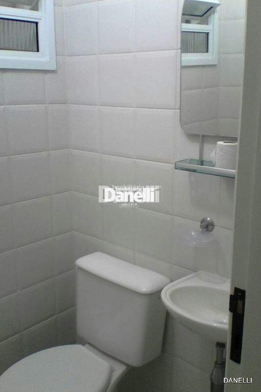 Casa em Condomínio à venda no Bairro dos Guedes: 
