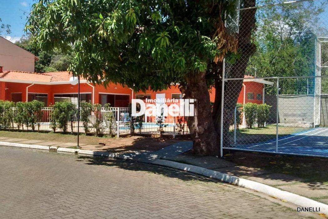 Casa em Condomínio à venda no Bairro dos Guedes: 