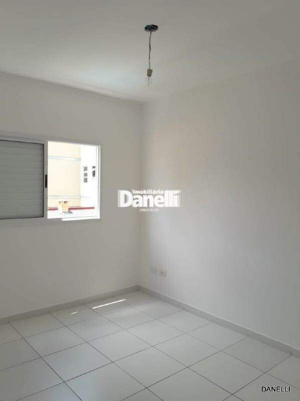 Apartamento à venda no Loteamento Residencial e Comercial Bosque Flamboyant: 