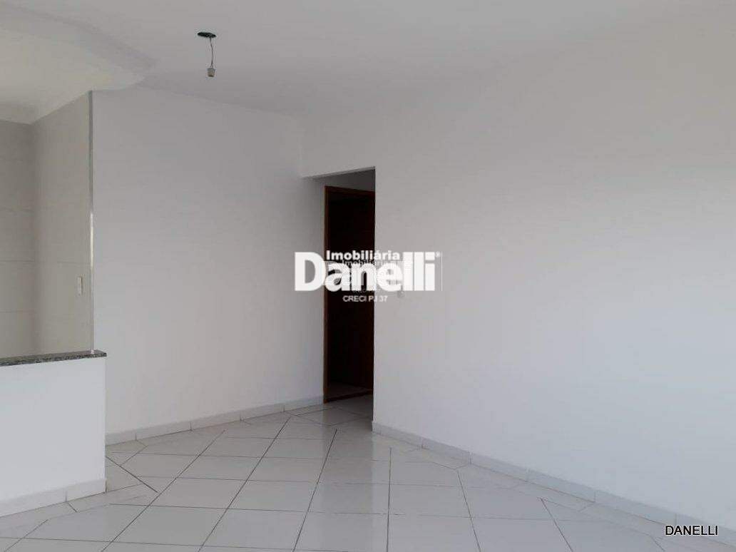 Apartamento à venda no Loteamento Residencial e Comercial Bosque Flamboyant: 