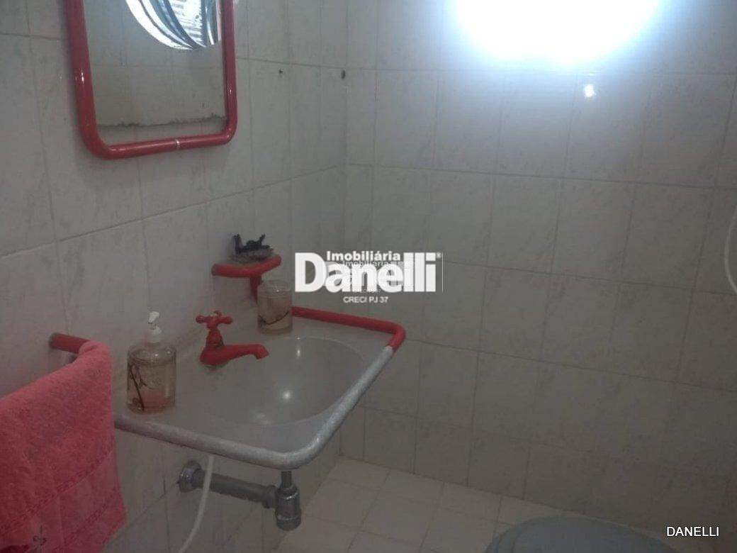 Casa à venda no Vila Areão: 