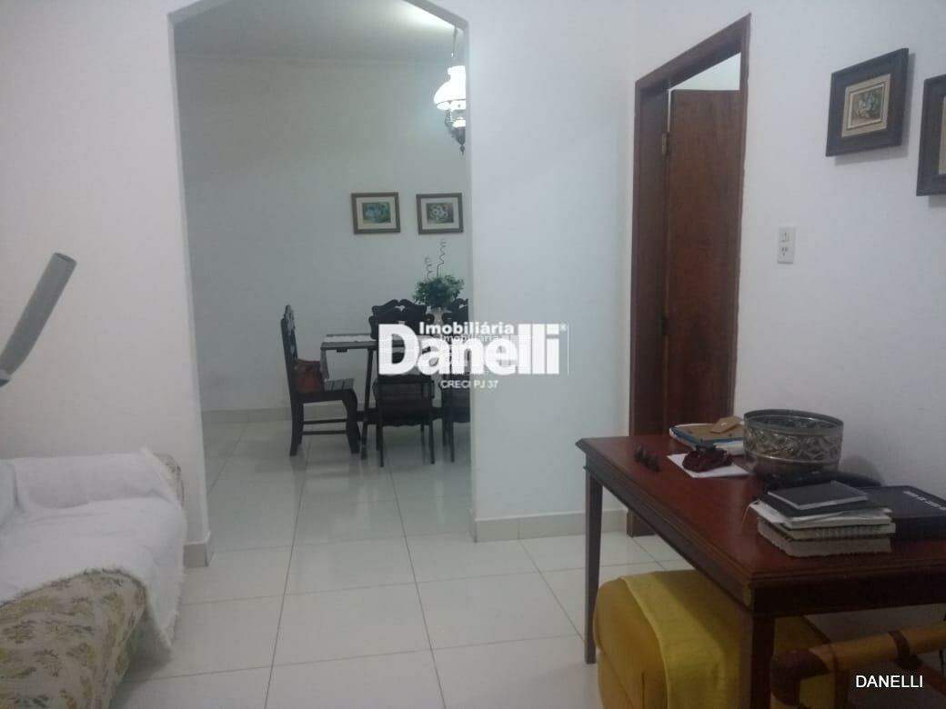 Casa à venda no Vila Areão: 