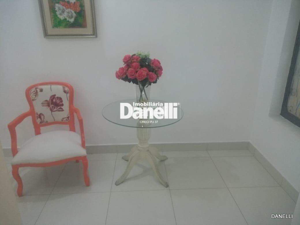 Casa à venda no Vila Areão: 