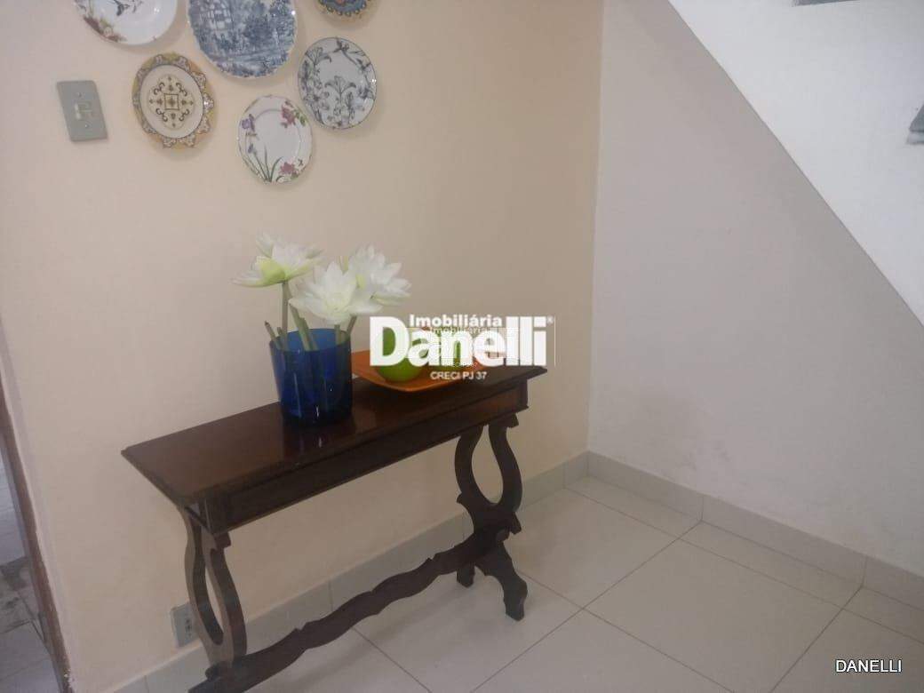 Casa à venda no Vila Areão: 