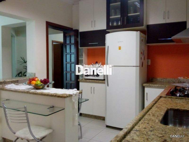 Casa à venda no Granja Daniel: 