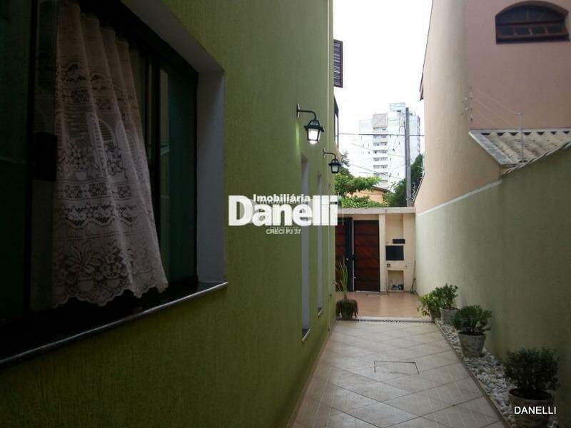 Casa à venda no Granja Daniel: 