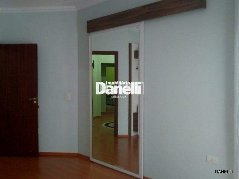 Casa à venda no Granja Daniel: 