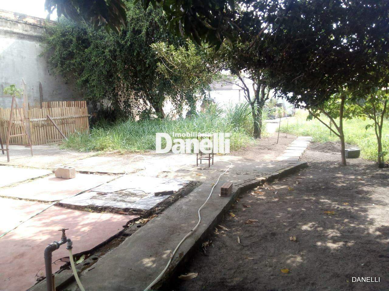 Lote à venda no Vila São José: 