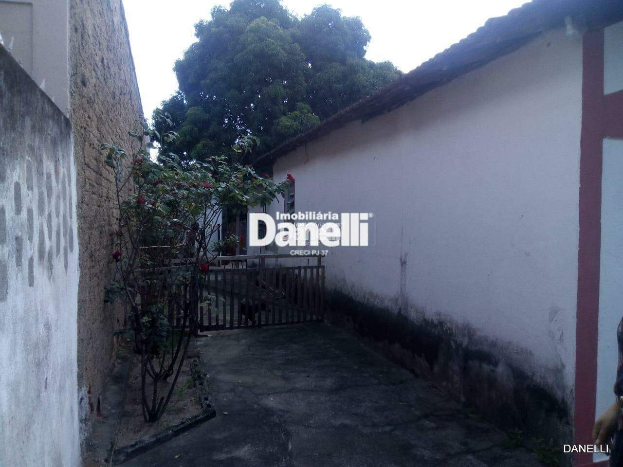 Lote à venda no Vila São José: 