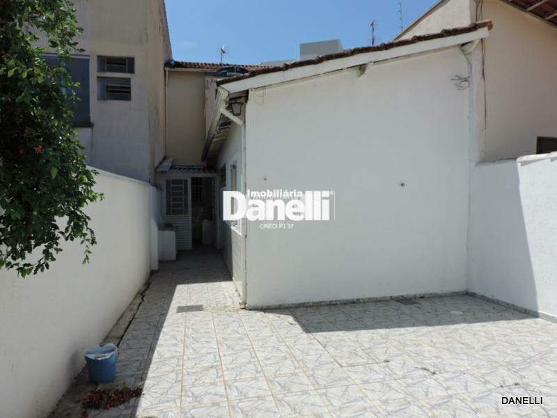 Casa à venda no Centro: 