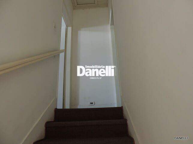 Casa à venda no Centro: 