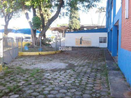 Prédio para aluguel no Centro: Prédio para alugar, Centro - Taubaté/SP