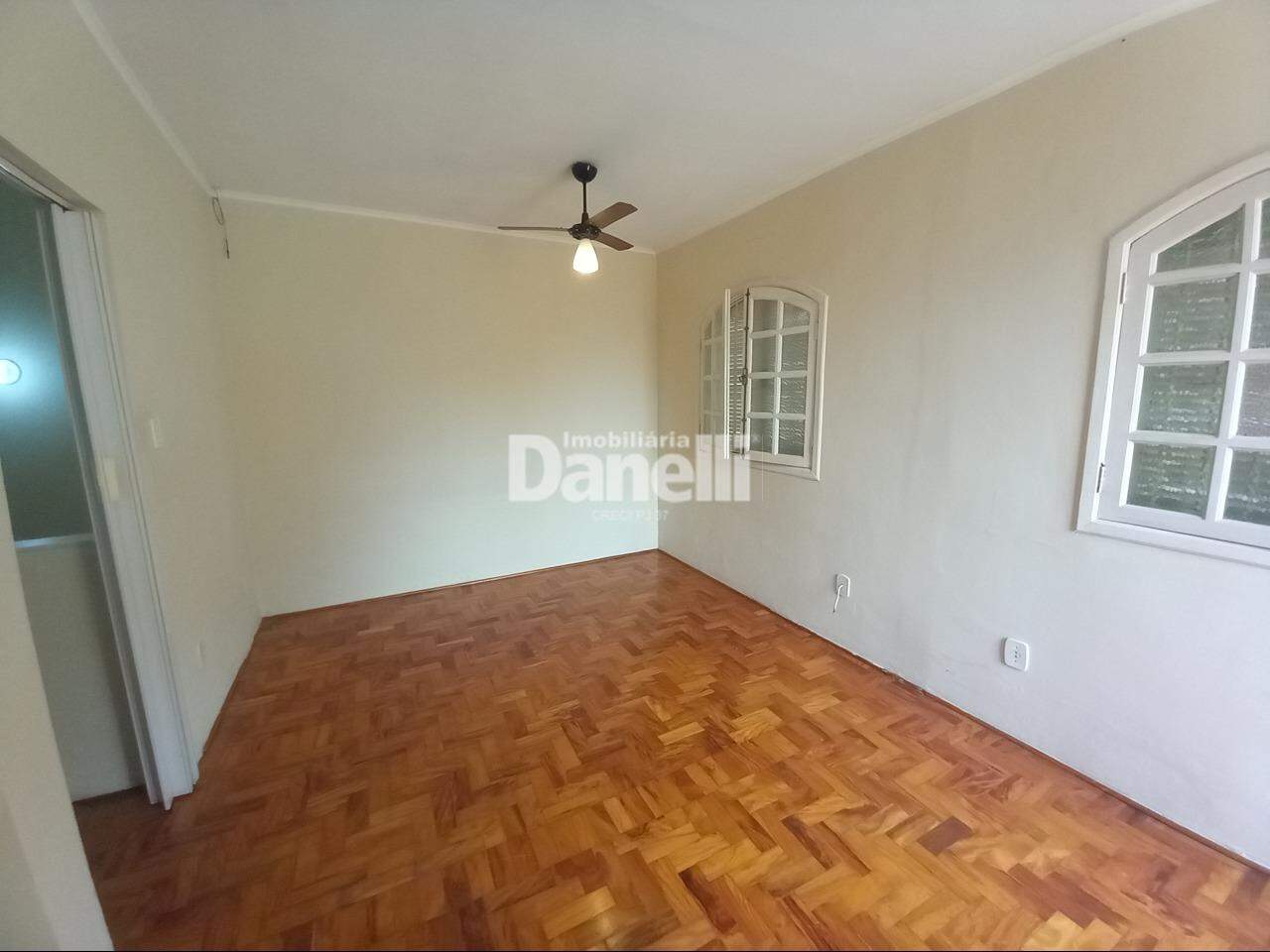 Casa para aluguel no Jardim Santa Clara: 