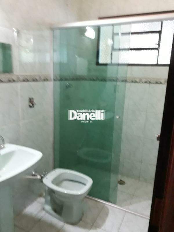 Casa à venda no Centro: 