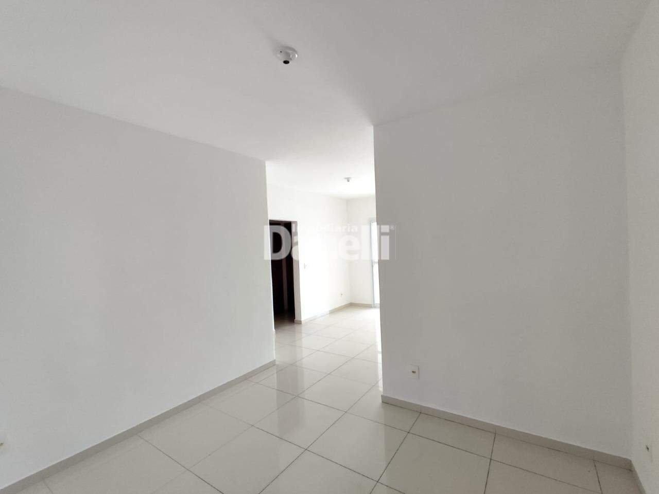 Apartamento para aluguel no Vila das Jabuticabeiras: 