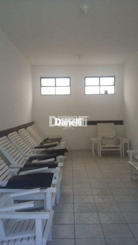 Casa em Condomínio à venda no Chácara Olaria: 