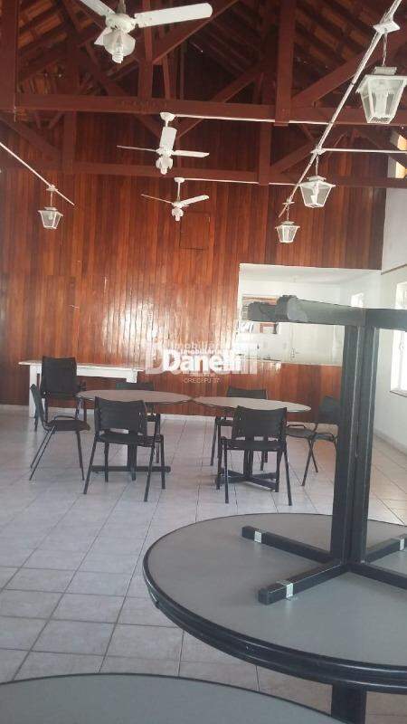 Casa em Condomínio à venda no Chácara Olaria: 