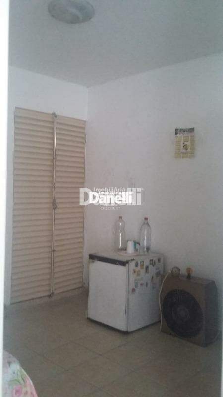 Casa em Condomínio à venda no Chácara Olaria: 