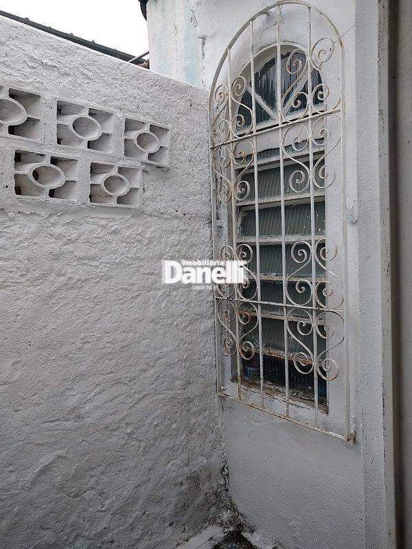 Casa à venda no Centro: 