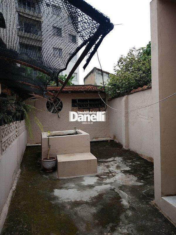 Casa à venda no Centro: 