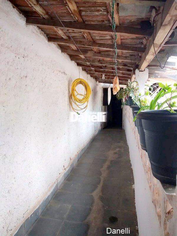 Casa à venda no Centro: 