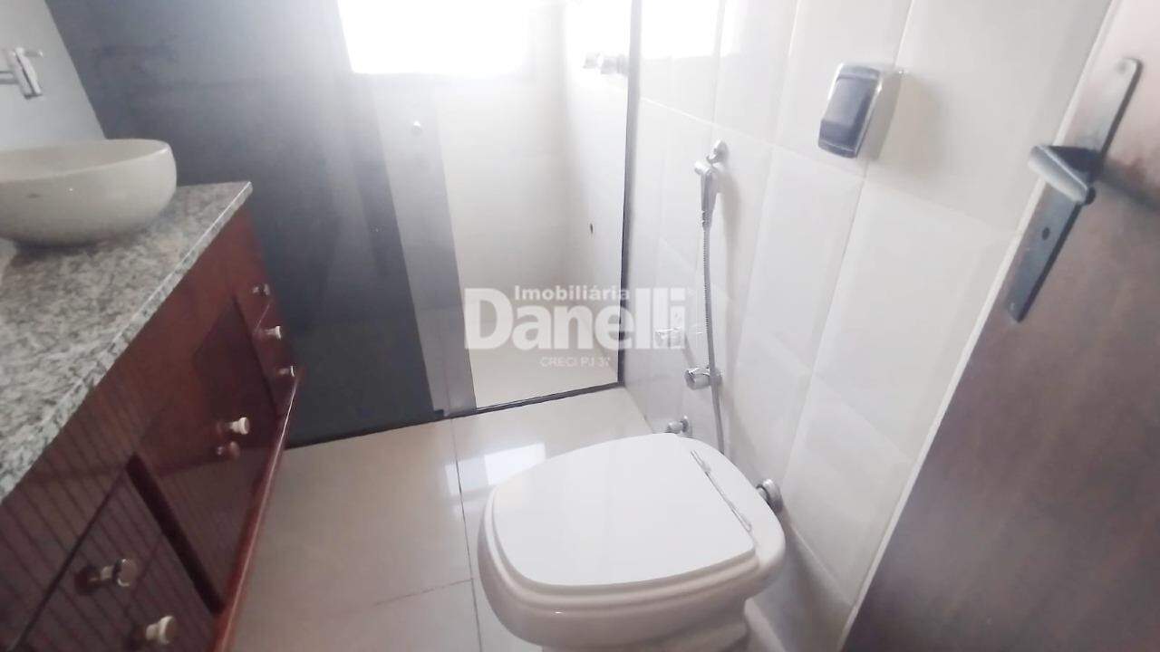 Apartamento para aluguel no Jardim Eulália: 