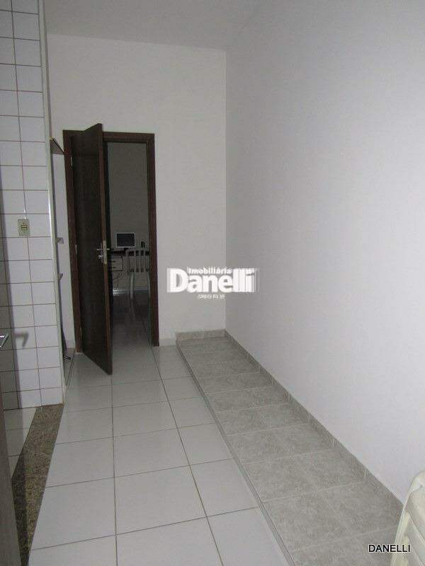Casa à venda no Jardim das Nações: 