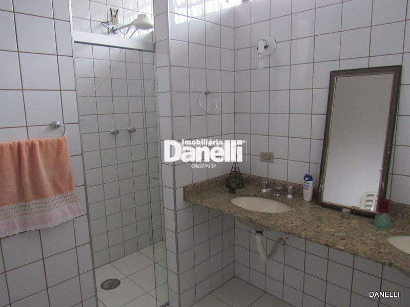 Casa à venda no Jardim das Nações: 