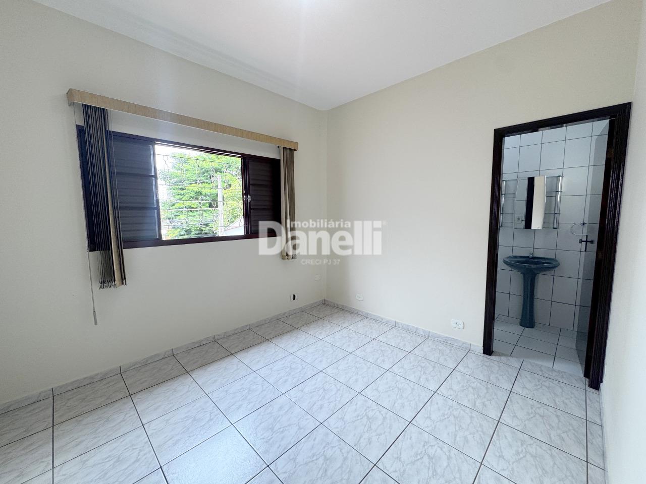 Casa para aluguel no Centro: 