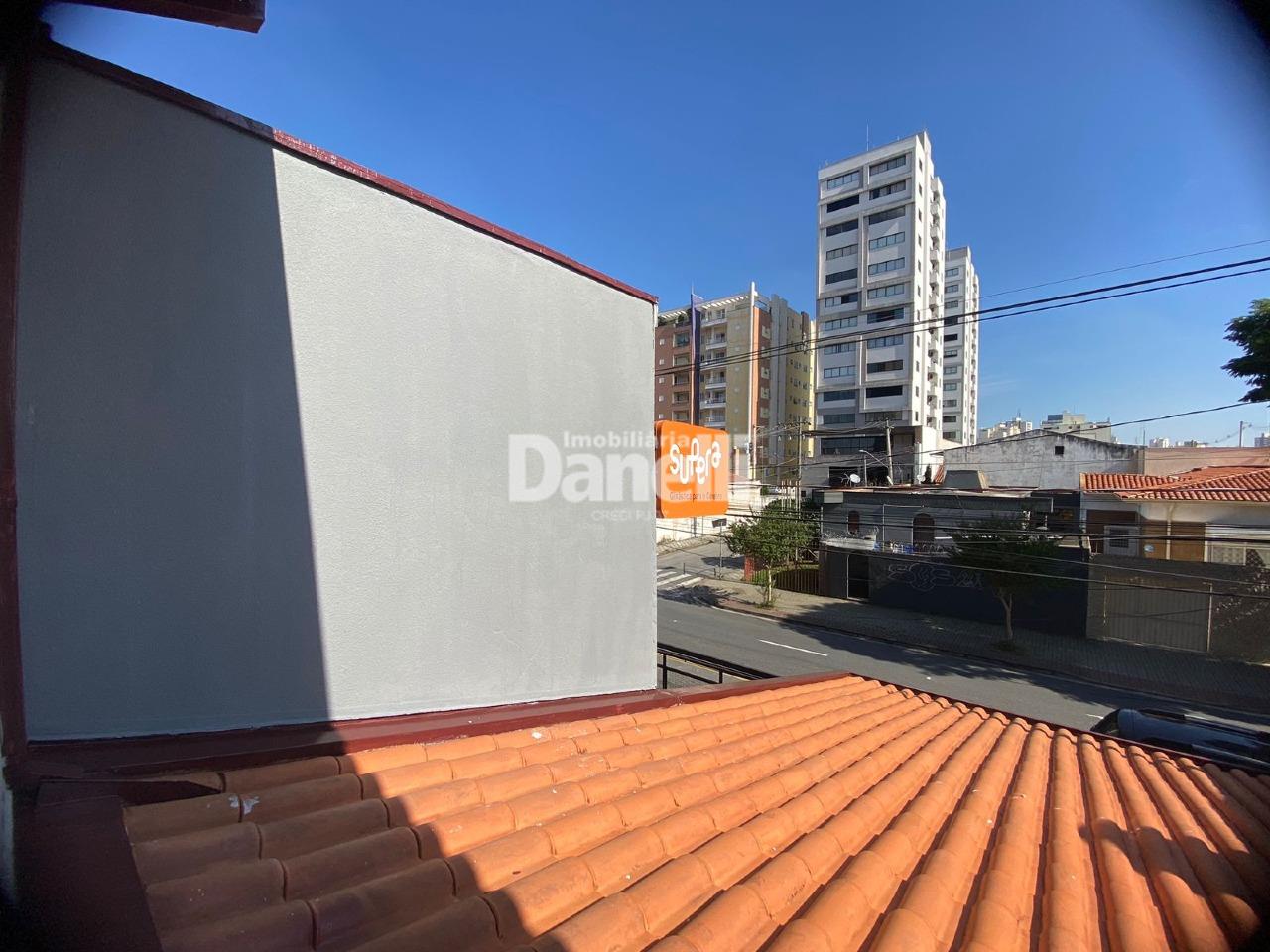 Casa para aluguel no Centro: 