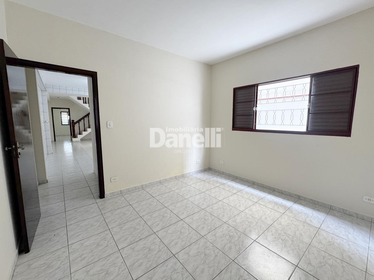 Casa para aluguel no Centro: 