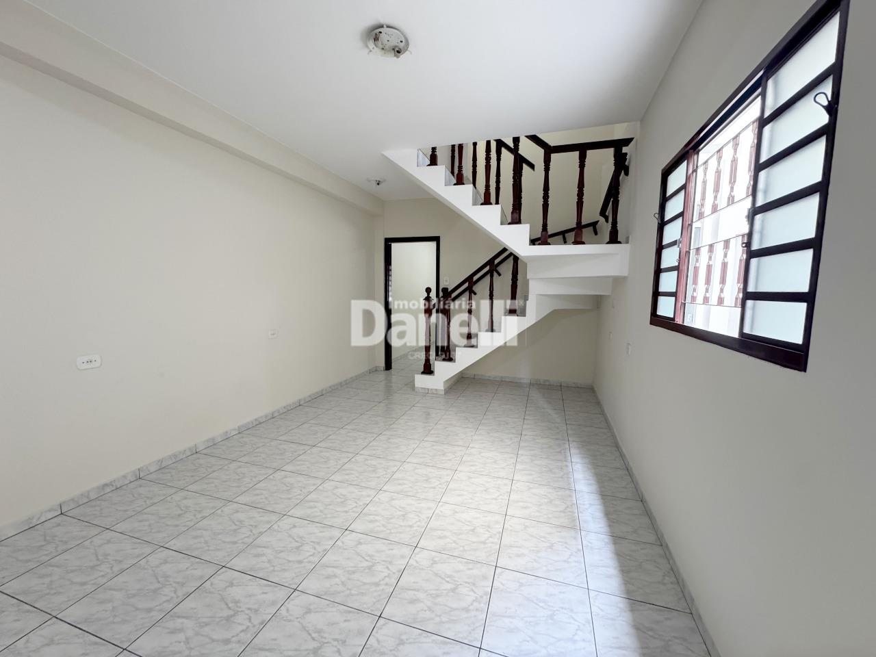 Casa para aluguel no Centro: 