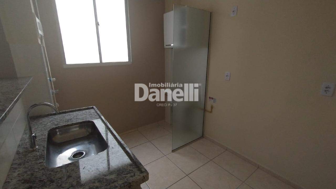 Apartamento para aluguel no Jardim Gurilândia: 