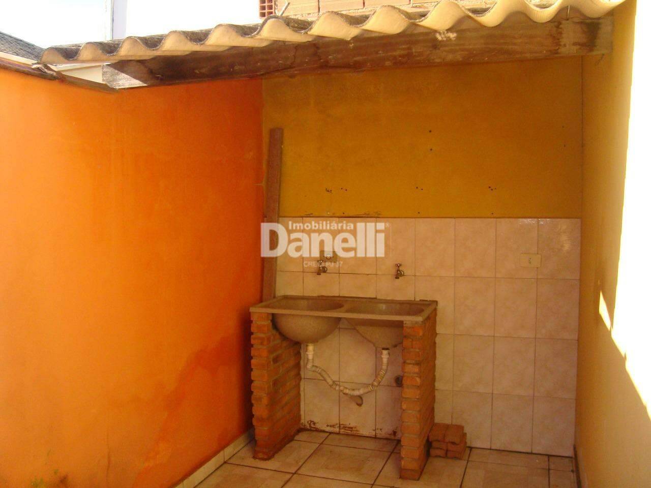 Casa para aluguel no Jardim Garcez: