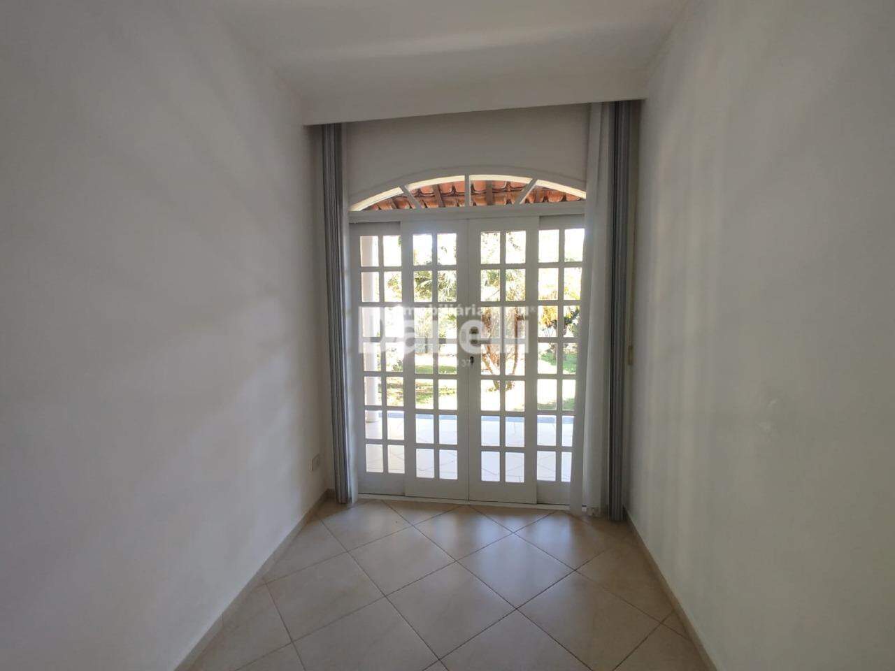Casa para aluguel no Jardim das Nações: 