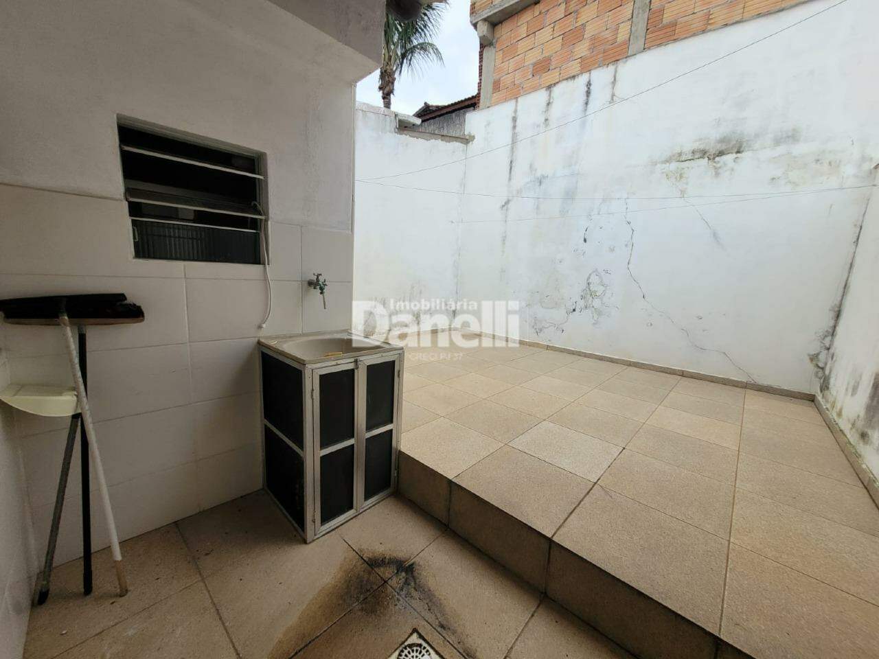 Casa para aluguel no Jardim Santa Tereza: 