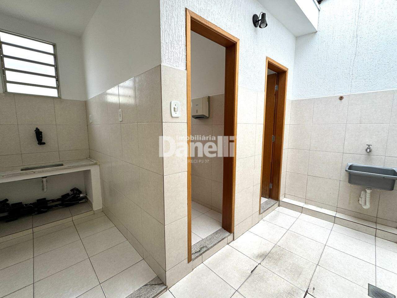 Ponto Comercial para aluguel no Centro: 