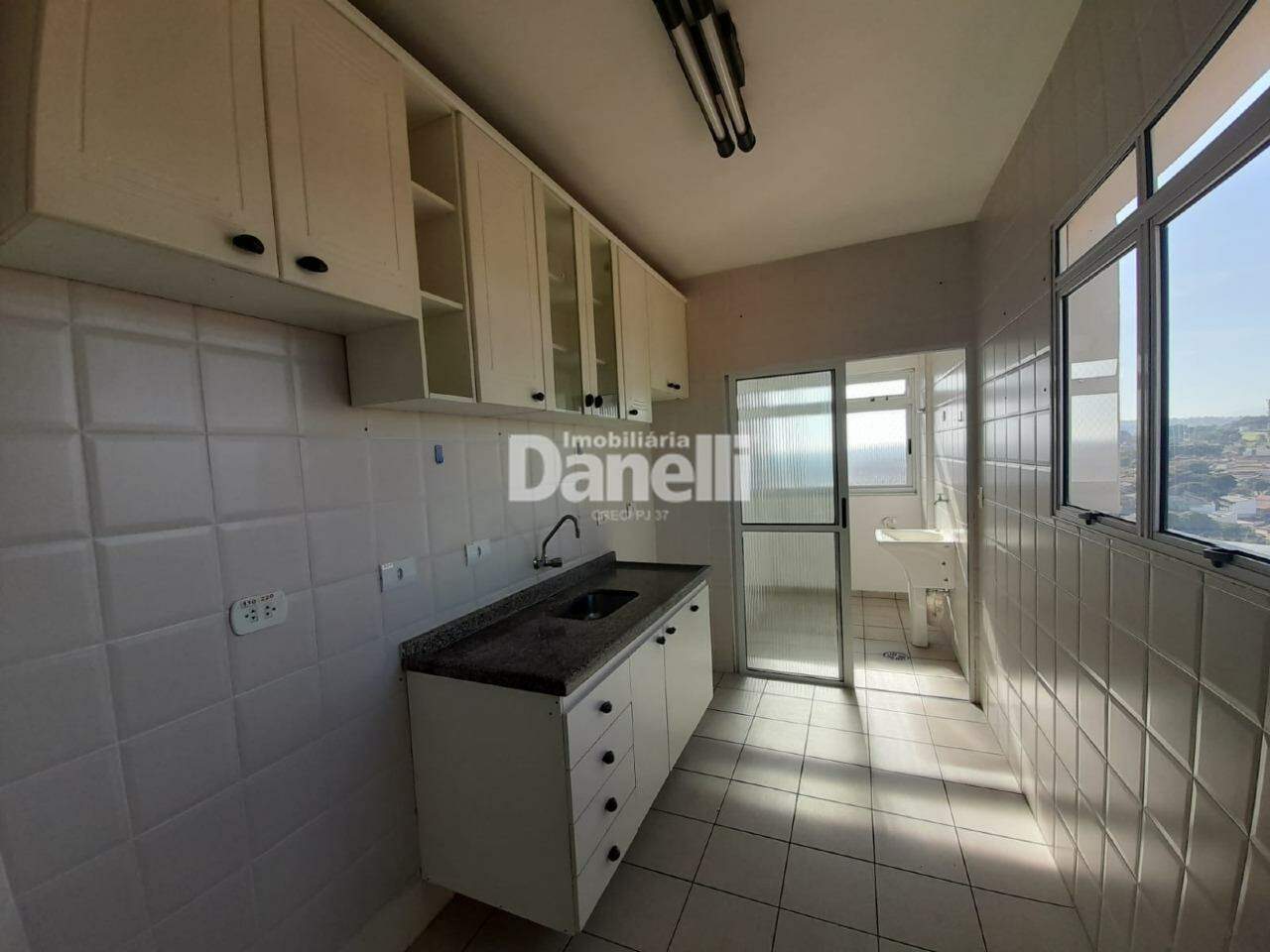 Apartamento para aluguel no Centro: 