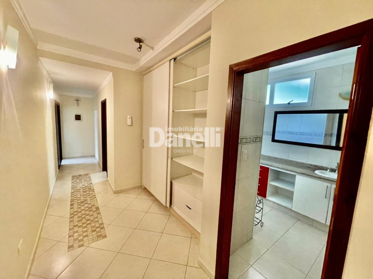 Casa em Condomínio à venda no Condomínio Taubaté Village: 