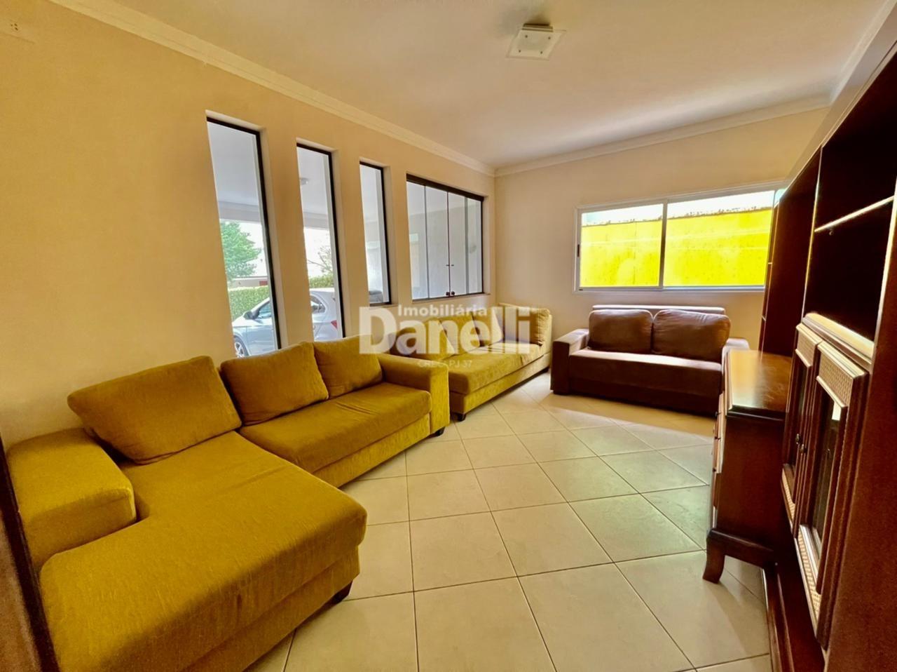 Casa em Condomínio à venda no Condomínio Taubaté Village: 