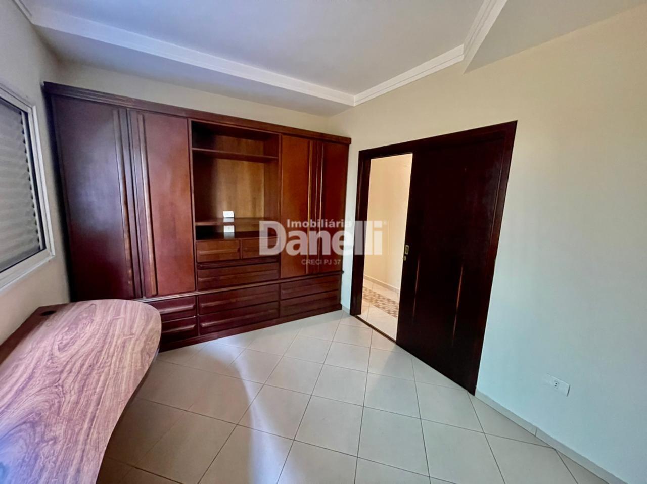 Casa em Condomínio à venda no Condomínio Taubaté Village: 