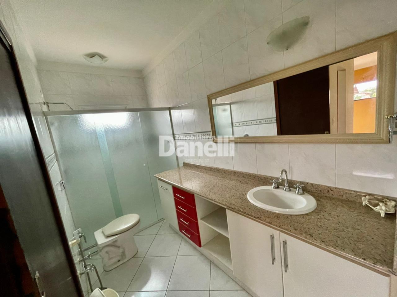 Casa em Condomínio à venda no Condomínio Taubaté Village: 